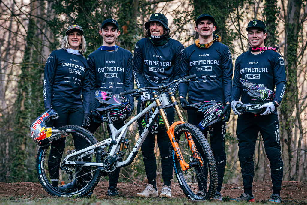 Amaury Pierron's Commencal/Muc-Off Supreme V5